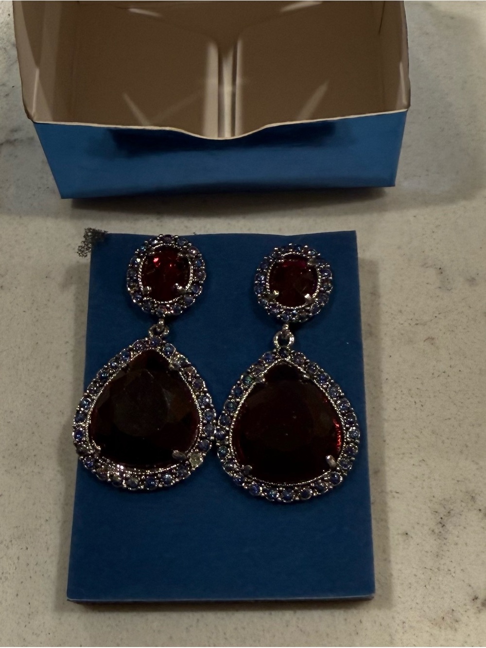 Vintage Avon Bold Drop Dangle Amethyst/Purple Earrings